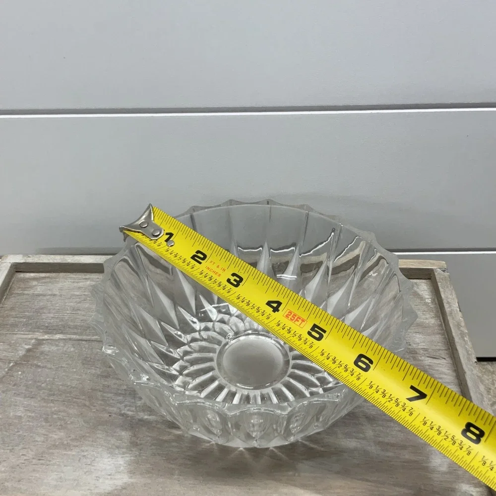 Vintage Clear Diamond Cut Crystal Glass Serving Bowl Scalloped Edge 7.5